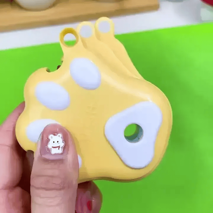 Cat's Paw 3-in-1 Peeler Grater