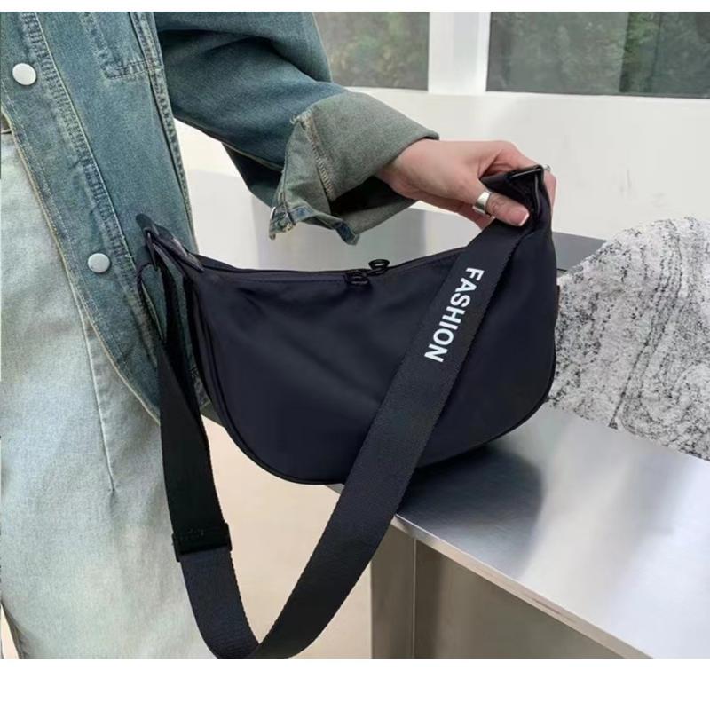 Waterproof Crescent Bag(50% OFF)