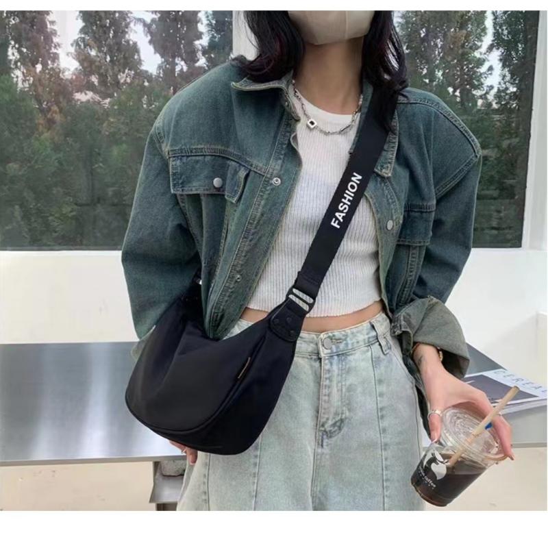 Waterproof Crescent Bag(50% OFF)
