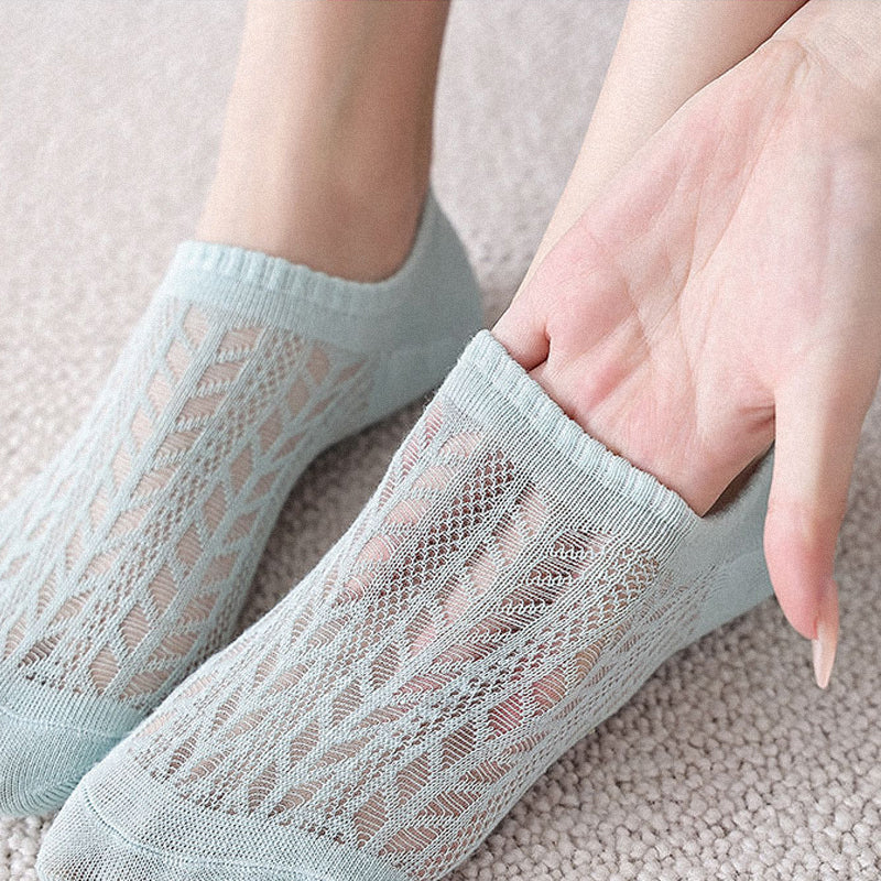 Invisible Air Socks