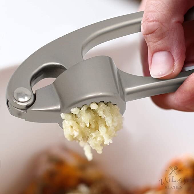 No Need to Remove Garlic Peel - Premium Garlic Press