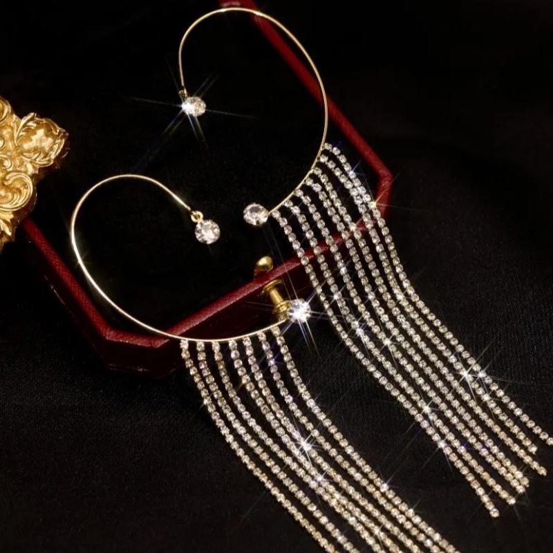 Sparkling Diamond Tassel Earrings ( 1 pair )