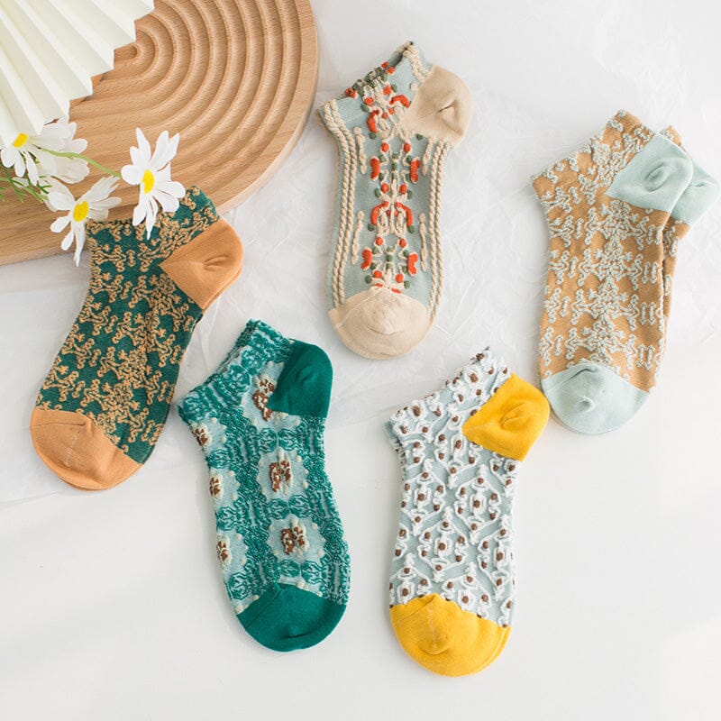 Vintage Embossed Cotton Socks