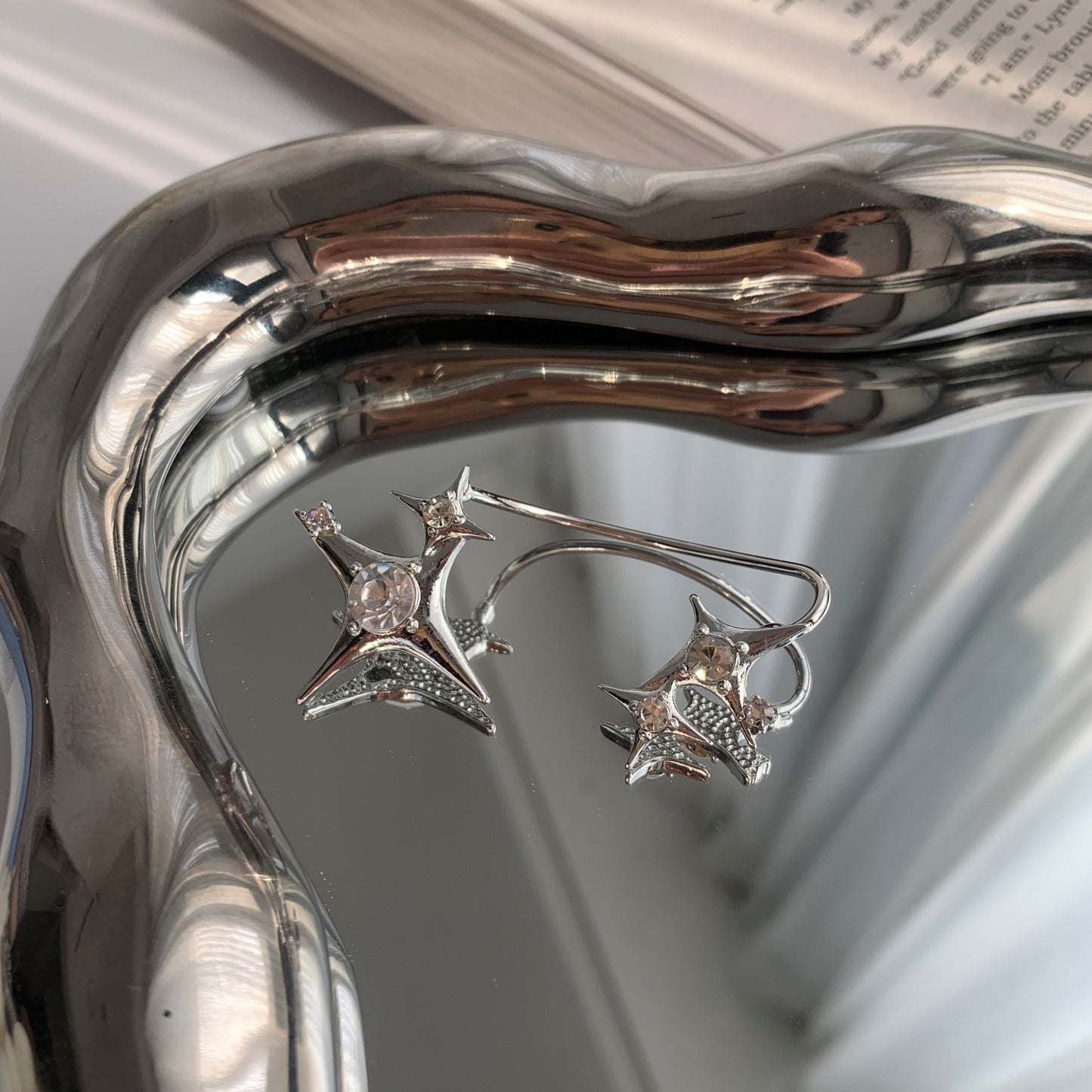 Super Sparkle Diamond Cross Star Ear Clip Earrings