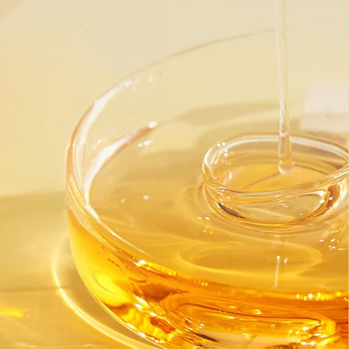 Moisturizing & Strengthening Silky Hair Oil